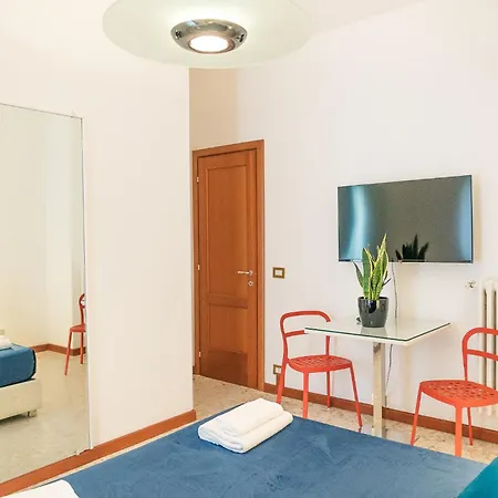 Center - Locazioni Turistiche - *